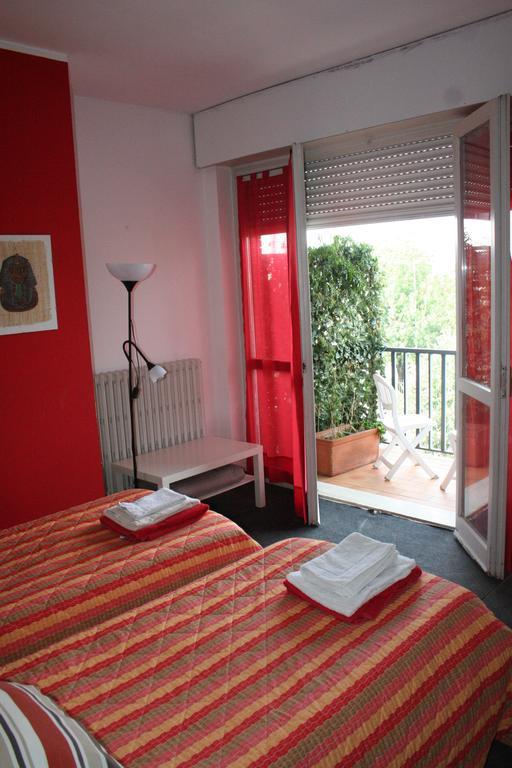 Guesthouse La Rocca Grassobbio Bagian luar foto